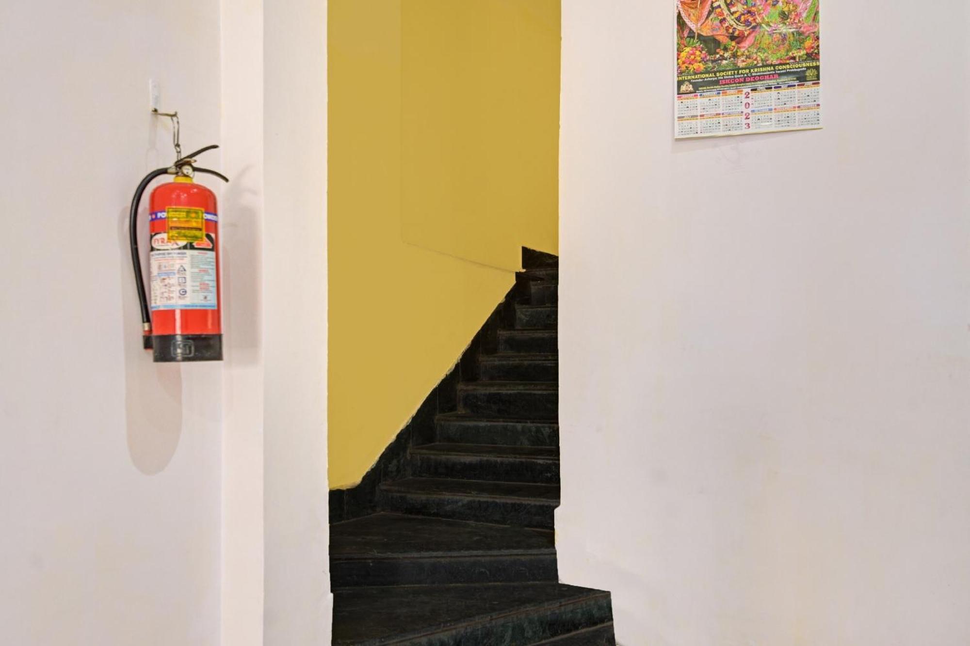 Hotel O New Maa Tara Hotel Deoghar Buitenkant foto